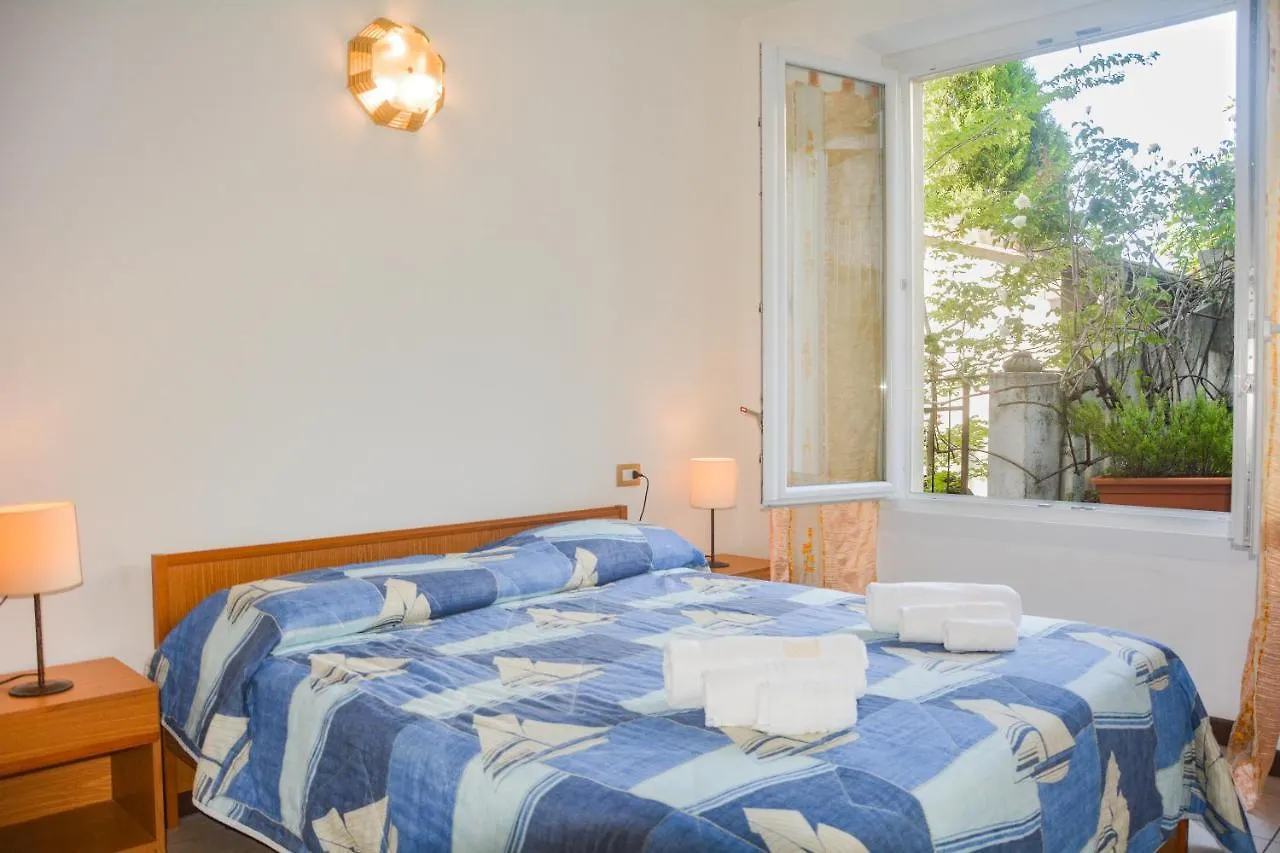 Bellagio Villas Lezzeno Italy